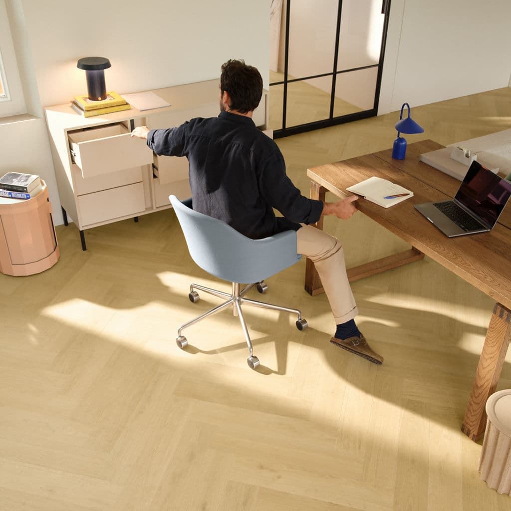 Caja de tarima flotante QUICK-STEP IMPRESSIVE DESIGN ROBLE NUEZ MOSCADA IMD8243 - Imagen 5