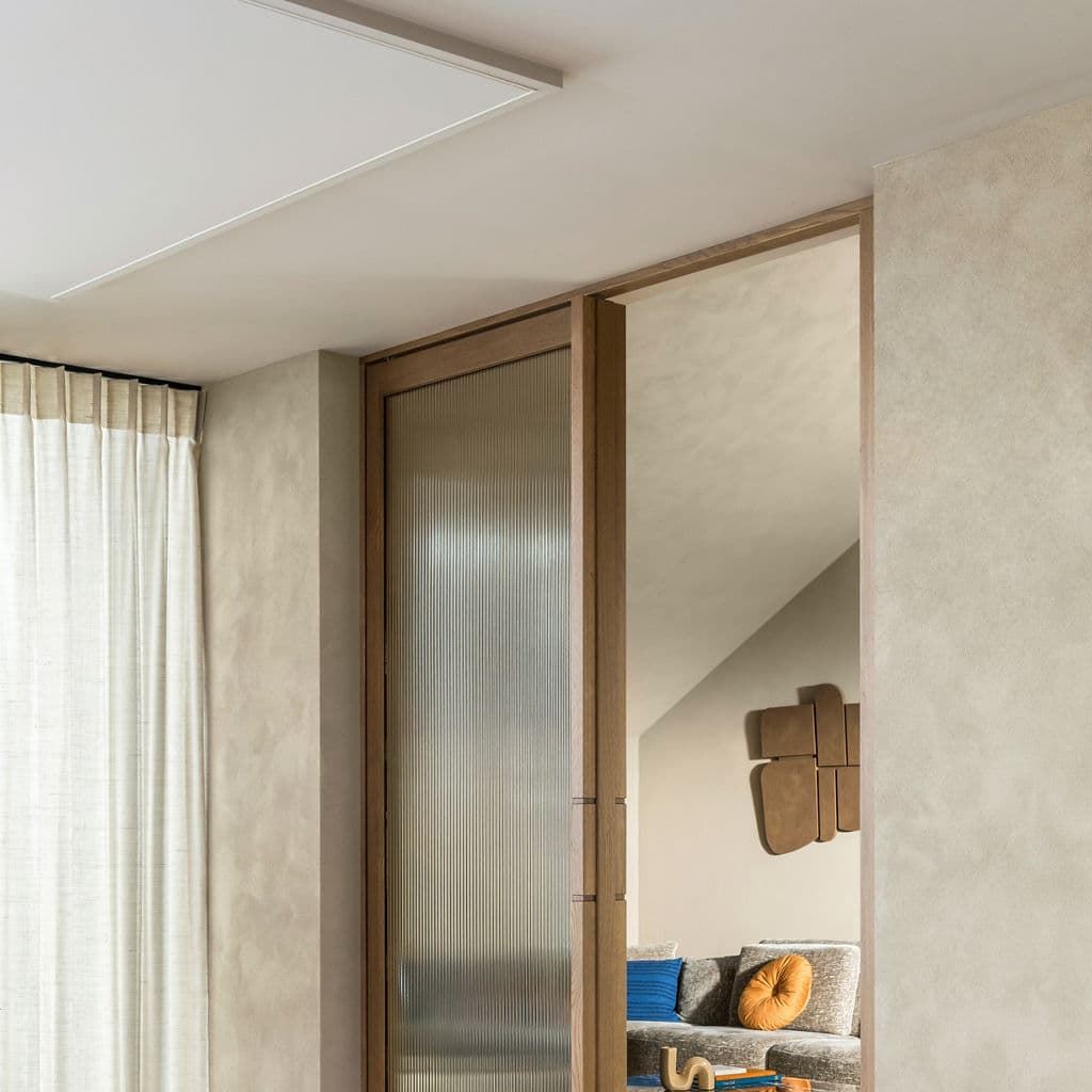 Caja de tarima flotante QUICK-STEP IMPRESSIVE ROBLE ALGODÓN IM8254 - Imagen 7