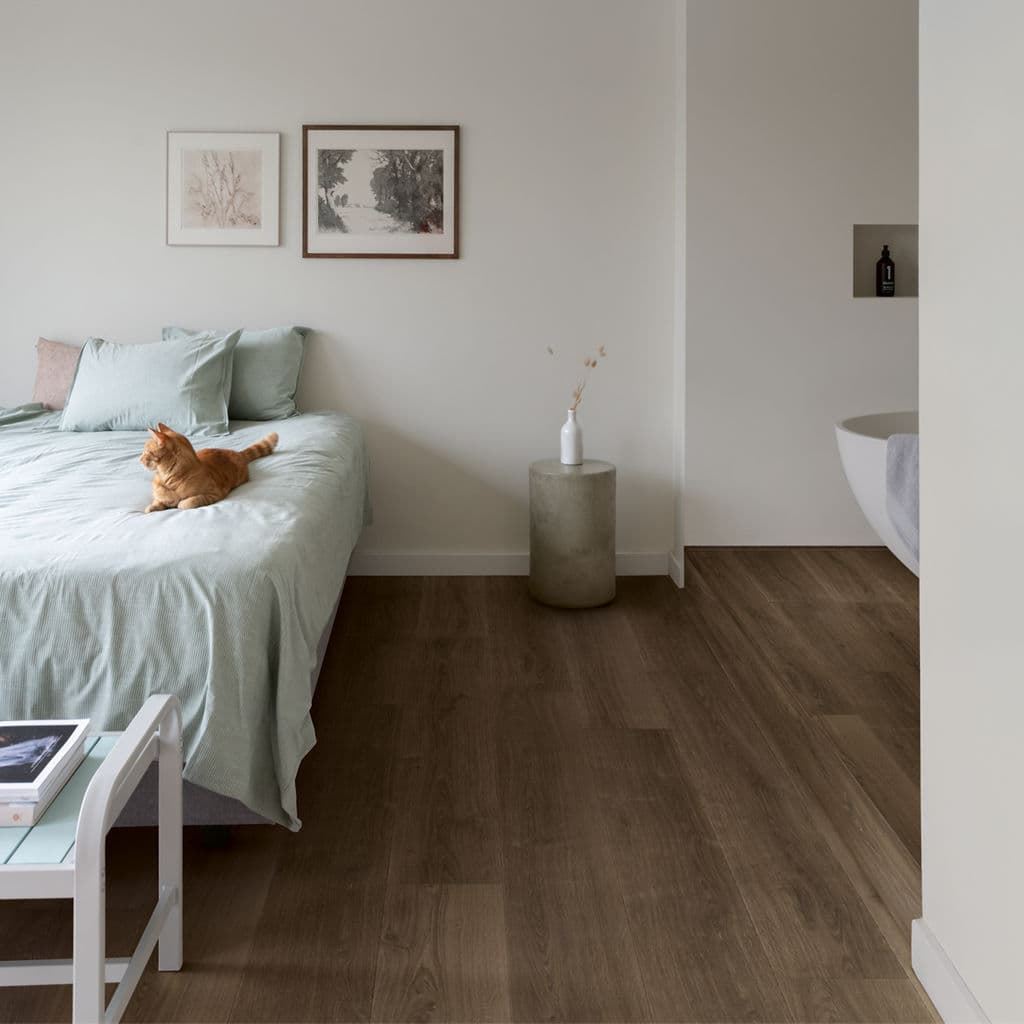 Caja de tarima flotante QUICK-STEP ROBLE MARRÓN CEPILLADO SIG4766 - Imagen 9