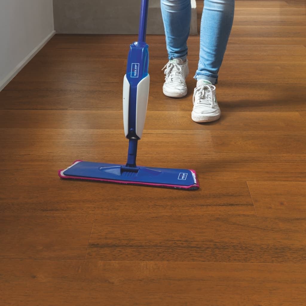 Caja de tarima flotante QUICK-STEP ROBLE MERBAU SIG4760 - Imagen 4