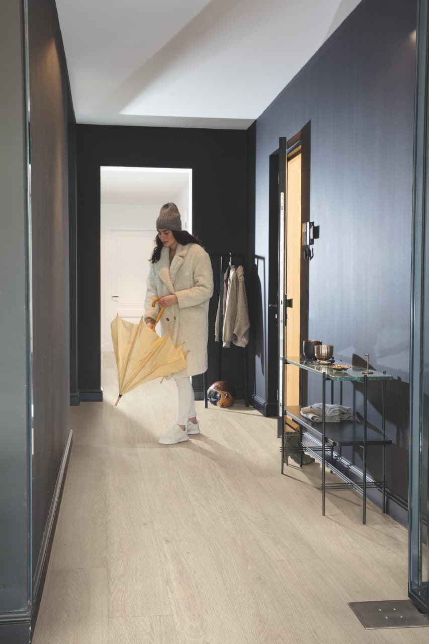 Caja de tarima vinilo QUICK-STEP BLOOM ROBLE BRISA MARINA BEIS AVMPU40080 - Imagen 6