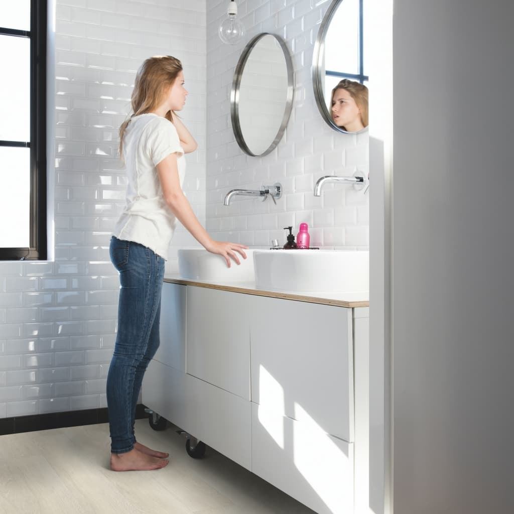 Caja de tarima vinilo QUICK-STEP BLOOM ROBLE BRISA MARINA CLARO AVMPU40079 - Imagen 4