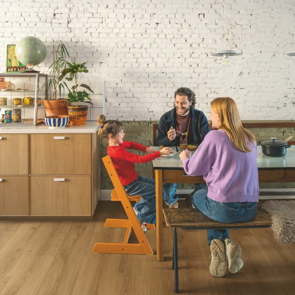 Caja de tarima vinilo QUICK-STEP BLOOM ROBLE CARAMELO BOTANICO AVMPU40315 - Imagen 9