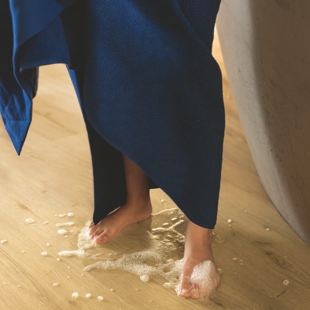 Caja de tarima vinilo QUICK-STEP BLOOM ROBLE MIEL CEPILLADO AVMPU40318 - Imagen 12