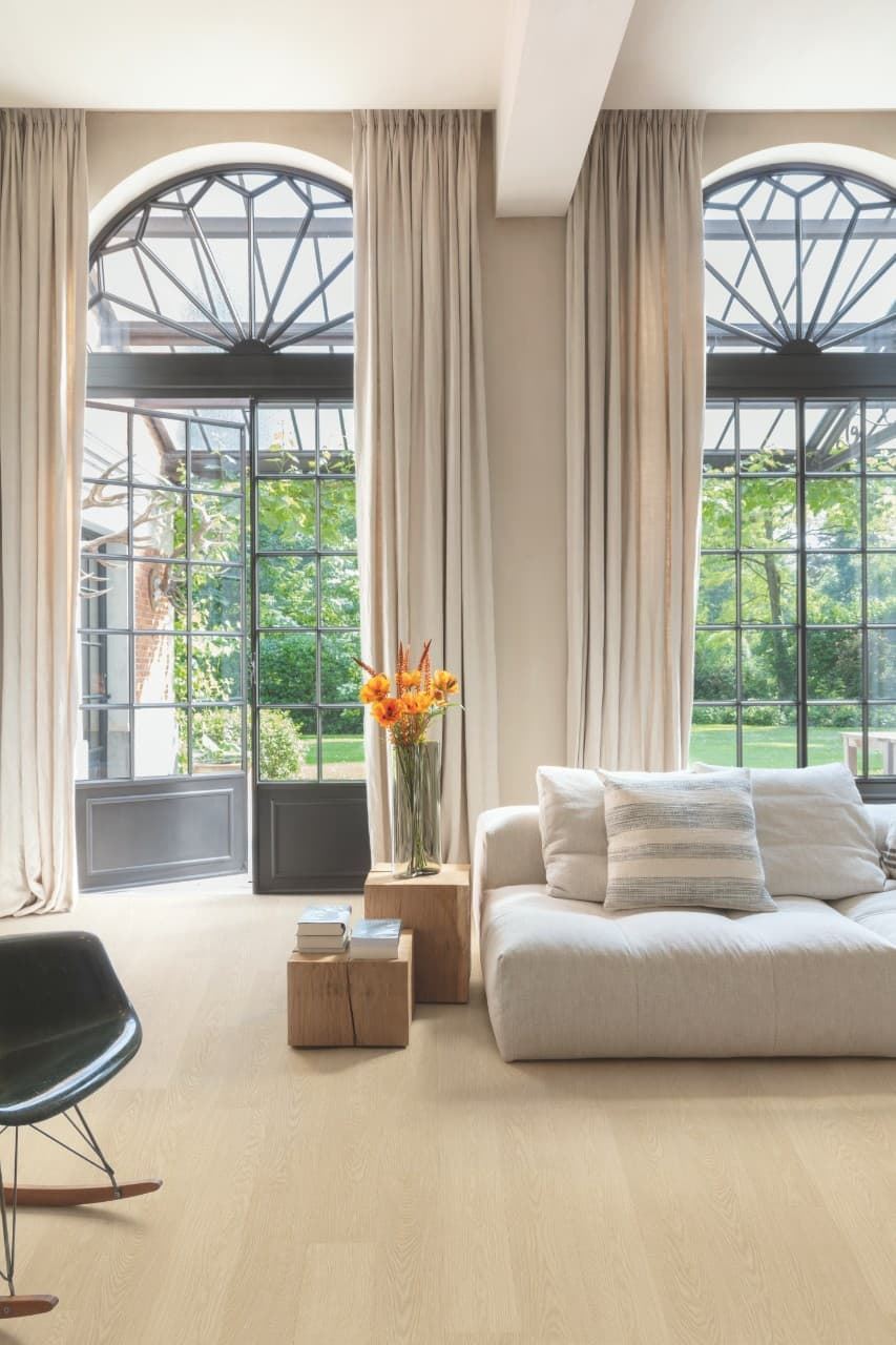 Caja de tarima vinilo QUICK-STEP BLOS ROBLE CREMA AVSPU40277 - Imagen 4