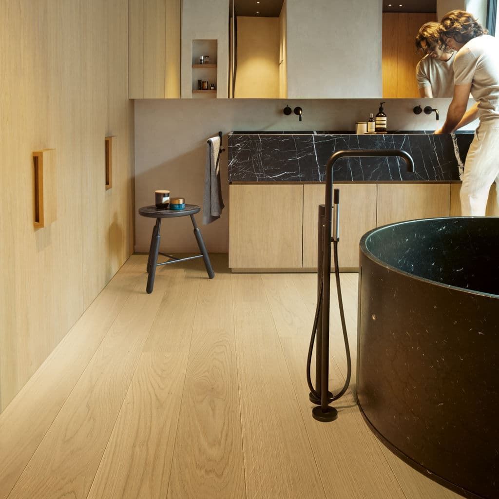 M2 PARQUET QUICK-STEP AMARO ROBLE CUERO MATE AMT6029 - Imagen 7